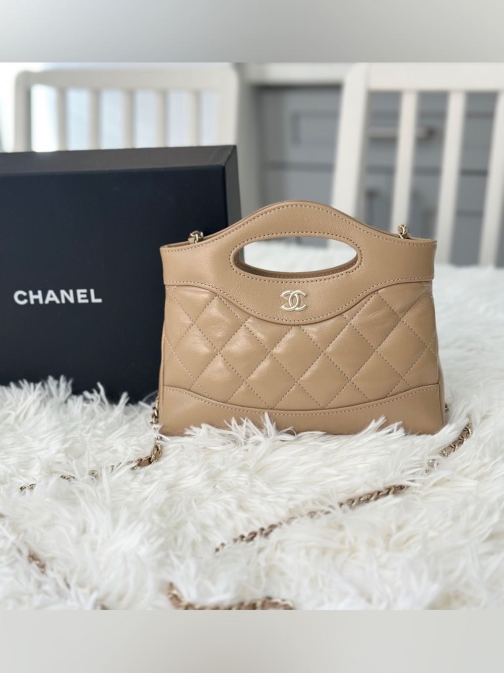 CHANEL BEIGE CLUTCH WITH CHAIN